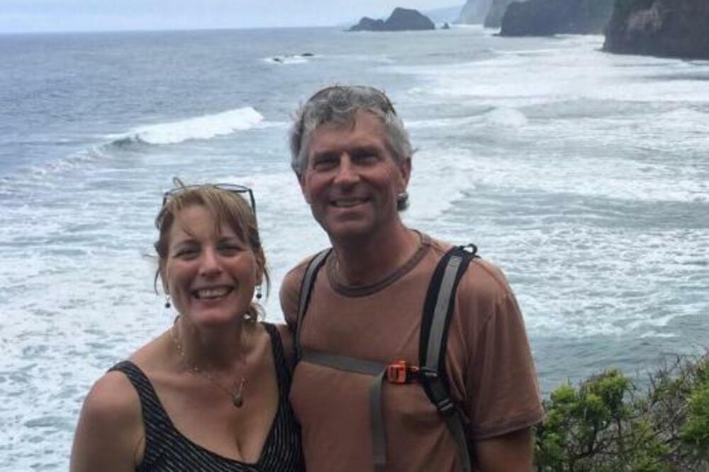 KRISTINA JE KRENULA DA ZARONI U VODU, A PAR SEKUNDI KASNIJE MUŽ JE PRIMETIO ČUDNU STVAR: Odmah je KRENUO za NJOM