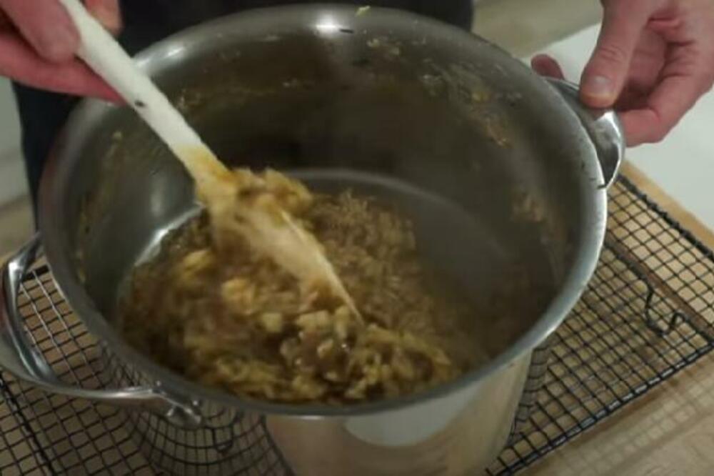 PROFESIONALNI KUVAR OTKRIO 2 SASTOJKA KOJA RIŽOTO ČINE KREMASTIJIM: Spremaćete ga samo po TOM RECEPTU