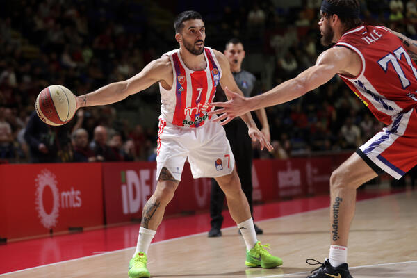 PA, DA LI JE OVO MOGUĆE? Evo šta koči debi Fakunda Kampaca u Evroligi!