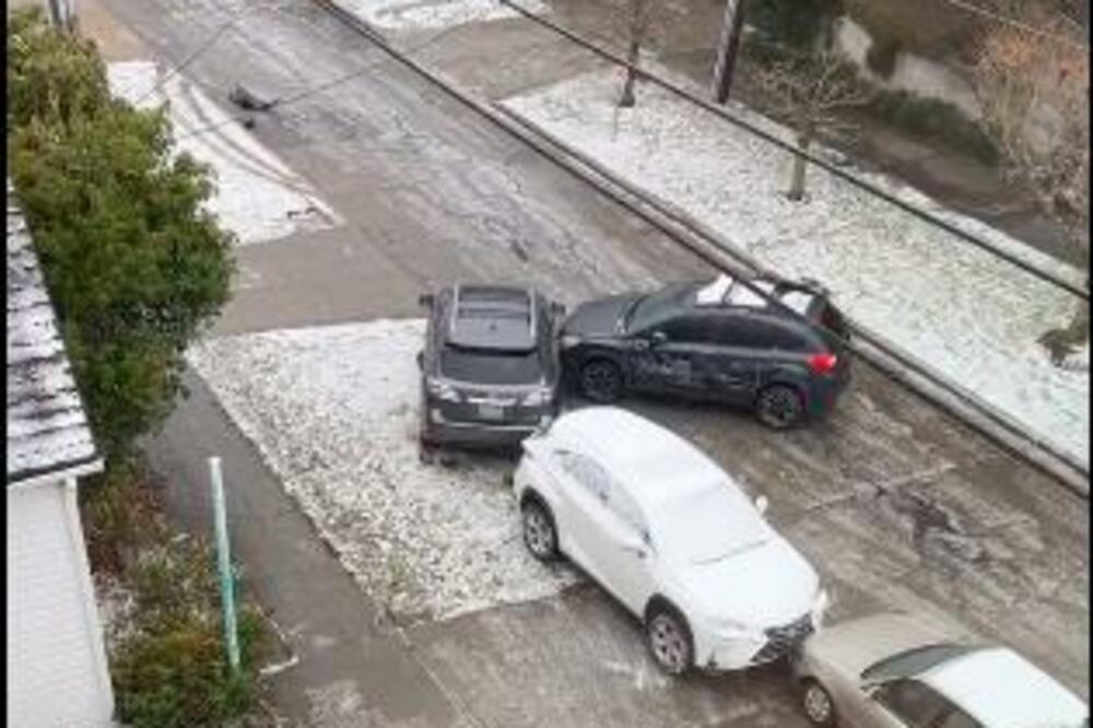 CRNI BOŽIĆ U AMERICI: Haos ne prestaje, BROJE SE MRTVI