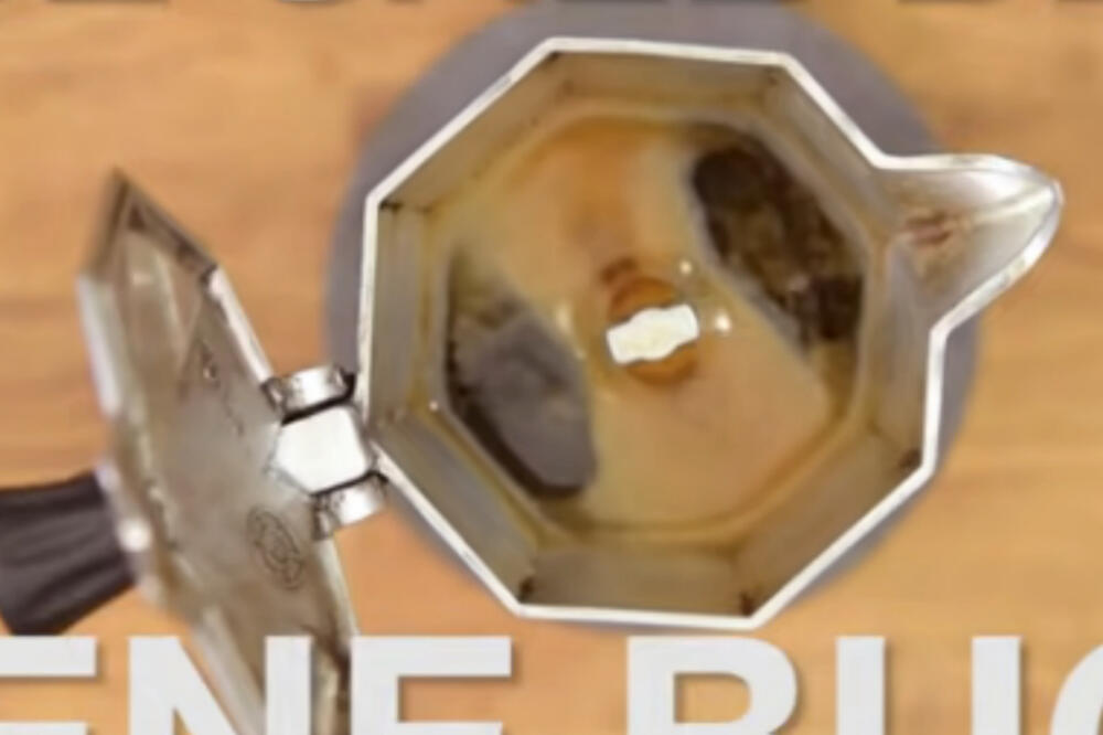 OVAKO ITALIJANI PRAVE KAFU, MNOGI TVRDE DA JE UKUSNIJA OD TURSKE: Probajte i vi, pa presudite (VIDEO)