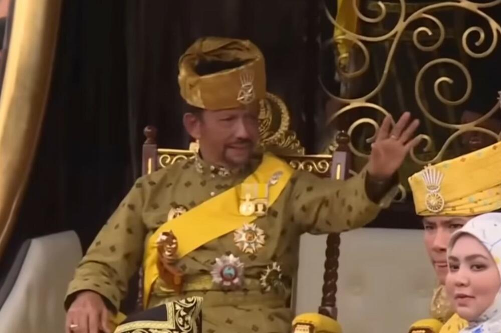 OPSEDNUT PROSTITUTKAMA, FRIZURU PLAĆA 20.000 DOLARA, A TO JE TEK POČETAK: Ovo niste znali o NAJBAHATIJEM SULTANU