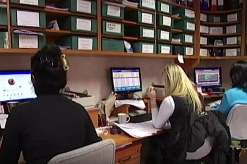 NEMA VIŠE PRODUŽAVANJA ROKA: Šta novi ZAKON znači za RAČUNOVOĐE?