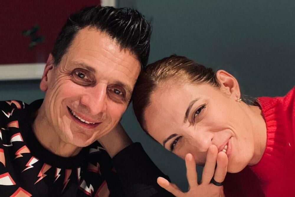 ODBOJKAŠICE VOLE TRENERE ITALIJANE: I novi selektor Srbije ima igračicu za ženu - 16 GODINA mlađu! (FOTO)