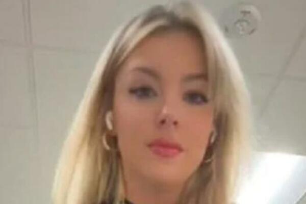 OPTUŽILI SU JE DA SE PROVOKATIVNO OBUKLA NA POSLU: Javno je SNIMILA šta IMA NA SEBI, svi GLEDAJU i NE VERUJU