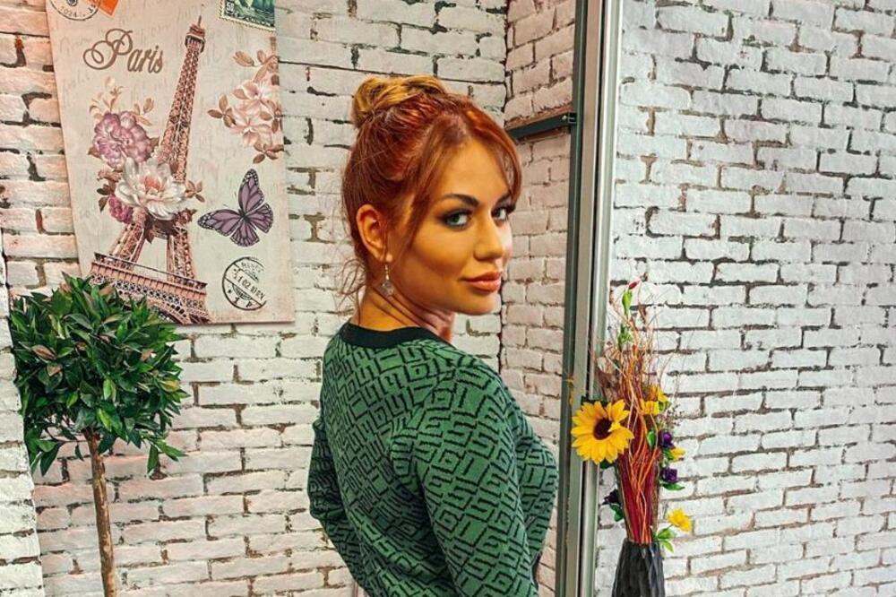 OGLASILA SE VODITELJKA KOJU JE DEJAN DRAGOJEVIĆ JAVNO PONIZIO: Evo zbog čega je izmislila vezu sa njim