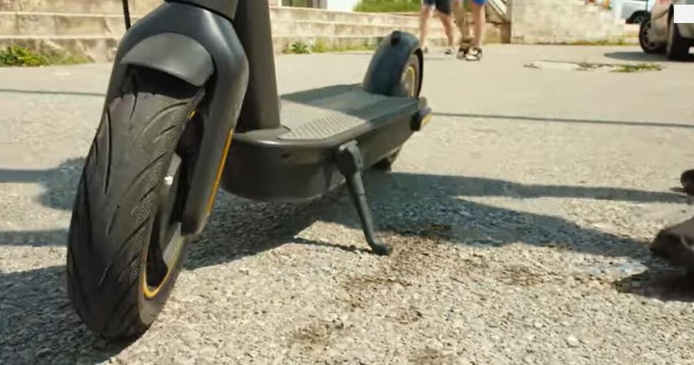 Električni trotinet