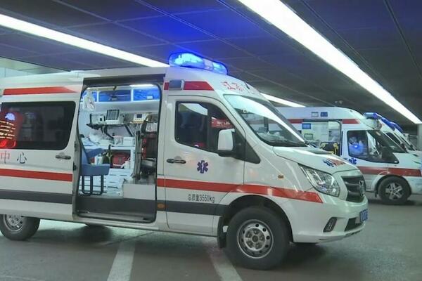 Pekinške medicinske institucije pokušavaju da prošire kapacitete (VIDEO)