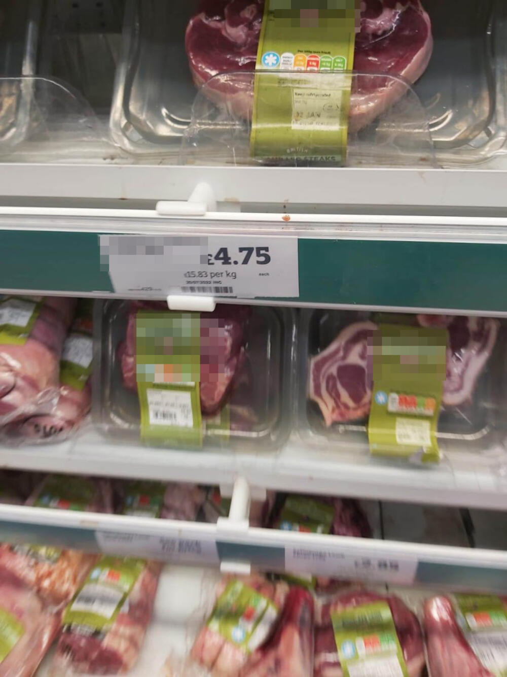 Cena pakovanja jagnjećih bifteka u Lesteru