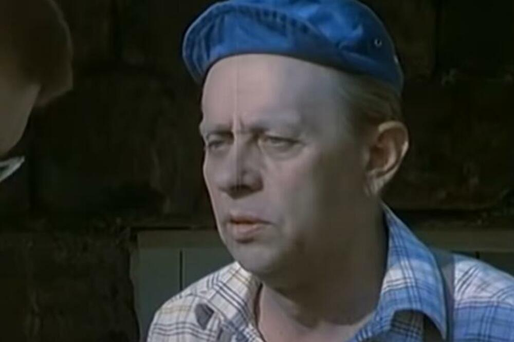 "SVA VRATA SU NAM ZATVORENA" Bolna ispovest ČKALJINOG SINA, on i njegova ĆERKA godinama TRPE zbog glumčevih reči