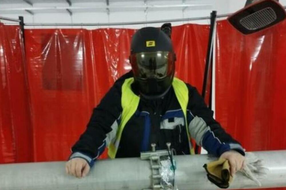 NINA (46) JE OTIŠLA U NEMAČKU DA RADI KAO ZAVARIVAČICA: Imala je svašta da kaže o PLATI, USLOVIMA RADA I CENAMA!