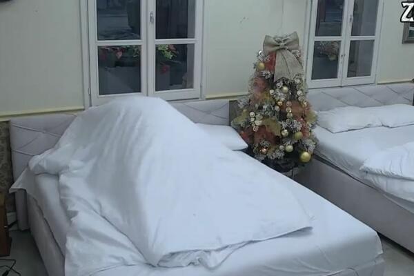 MILJANA I ZOLA U DIVLJOJ AKCIJI! Snimak traje SKORO 2 MINUTA, i ništa ne kriju: Mariji će se SLOŠITI posle OVOGA