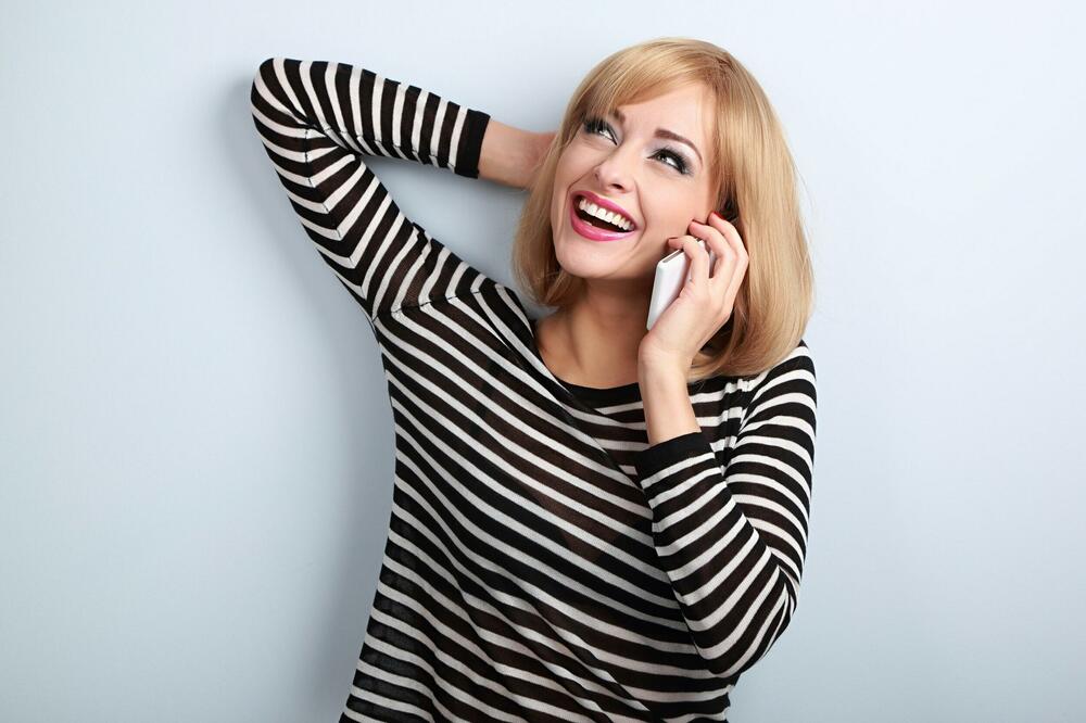 U NOVOJ GODINI BUDITE PONOSNI NA VAŠ OSMEH: Izbelite zube brzo i jednostavno!