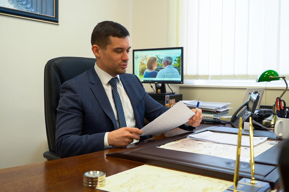 OVO JE NOVI DIREKTOR PIO FONDA