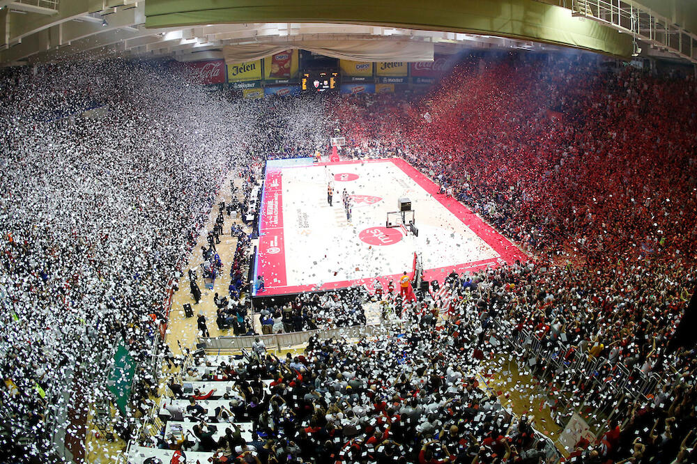 "NEĆE NAM VOJINOVIĆ PREKO MEDIJA ODREĐIVATI KAD IGRAMO!" Crvena zvezda udarila na direktora ABA lige (FOTO)