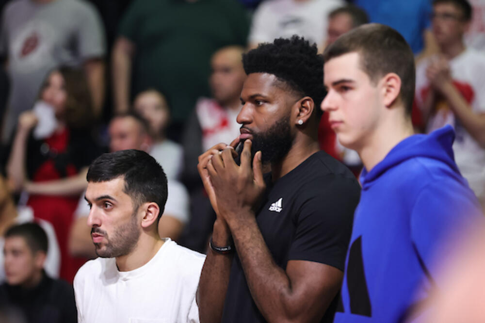 OGORČEN ZBOG DEŠAVANJA NA TERENU: Martin putem društvenih mreža postavio kratko pitanje Evroligi! (FOTO)