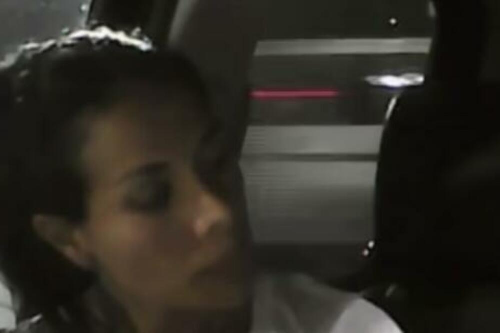 MARIJA SE RADOVALA FOTKI MUŽA U GROBU, A ONDA JE USLEDIO OBRT: 1 STVAR nije mogla ni da ZAMISLI (VIDEO)