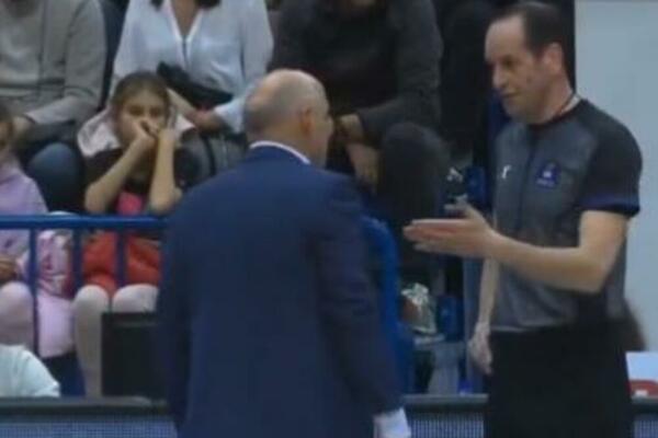 "KAKO VAS NIJE SRAMOTA? NE SMETE OD ČOVIĆA DA ZUCNETE"! Trener Mornara ŽESTOKO "napao" sudiju protiv FMP-a (VIDEO)