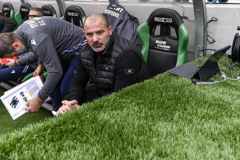 STANKOVIĆ I ĐURIČIĆ SE ODREKLI NOVCA! Sampdorija pred BANKROTOM, a klub našao rešenje uz pomoć trenera i igrača