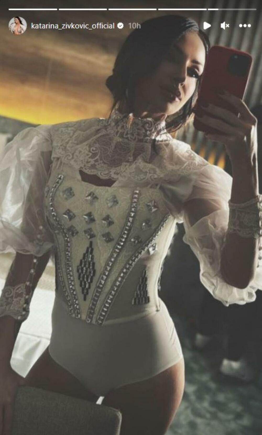 Katarina Živković u seksi izdanju