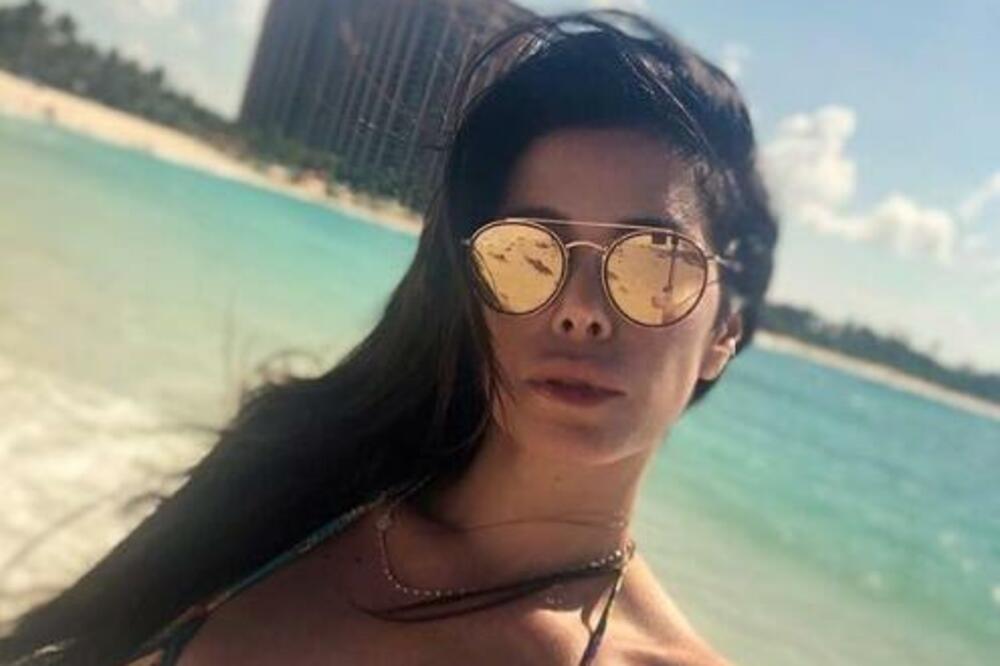 ŠTA AKO NALETI NA ZLATANA? Prelepa Aida je na pragu 40-ih, ali i dalje raspamećuje izgledom, BOMBA bez mane! (FOTO)