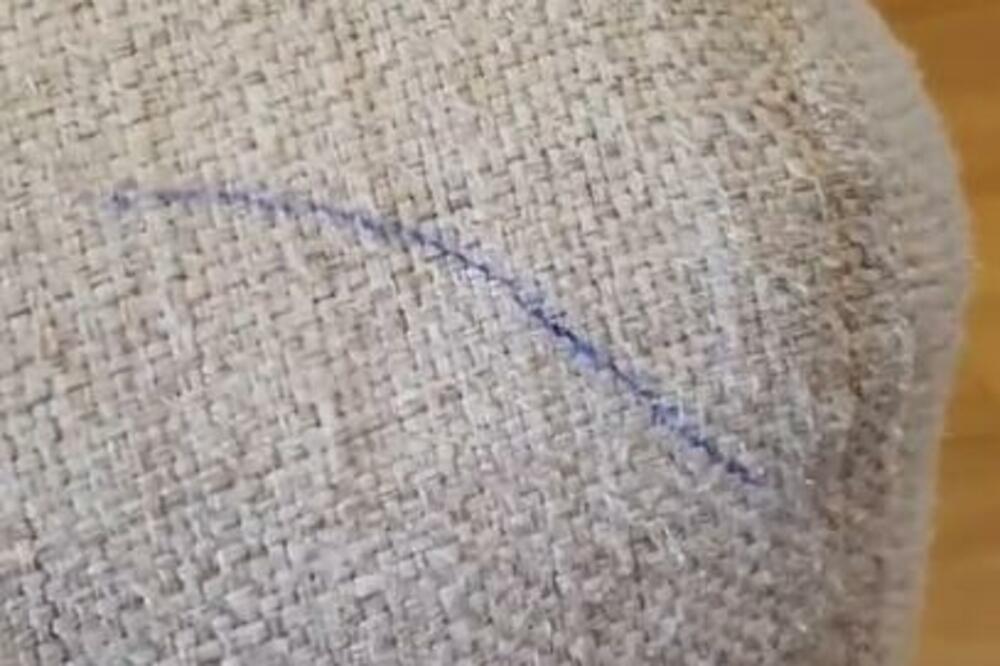 MAMA PODELILA TRIK ZA UKLANJANJE FLEKA OD HEMIJSKE I FLOMASTERA: Nestaće za tren, a potreban vam je samo 1 SPREJ