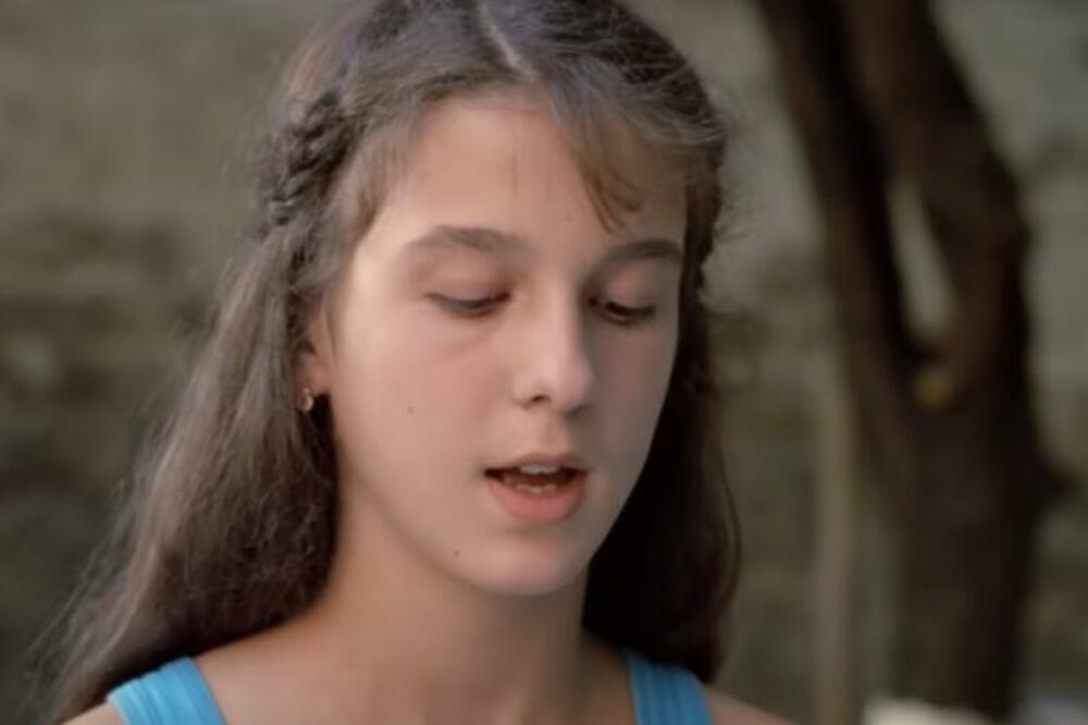 ZANEMEĆETE KAKO DANAS IZGLEDA MALA VLADICA IZ VARLJIVOG LETA: Ima 52 godinu i prava je BOMBA (FOTO)