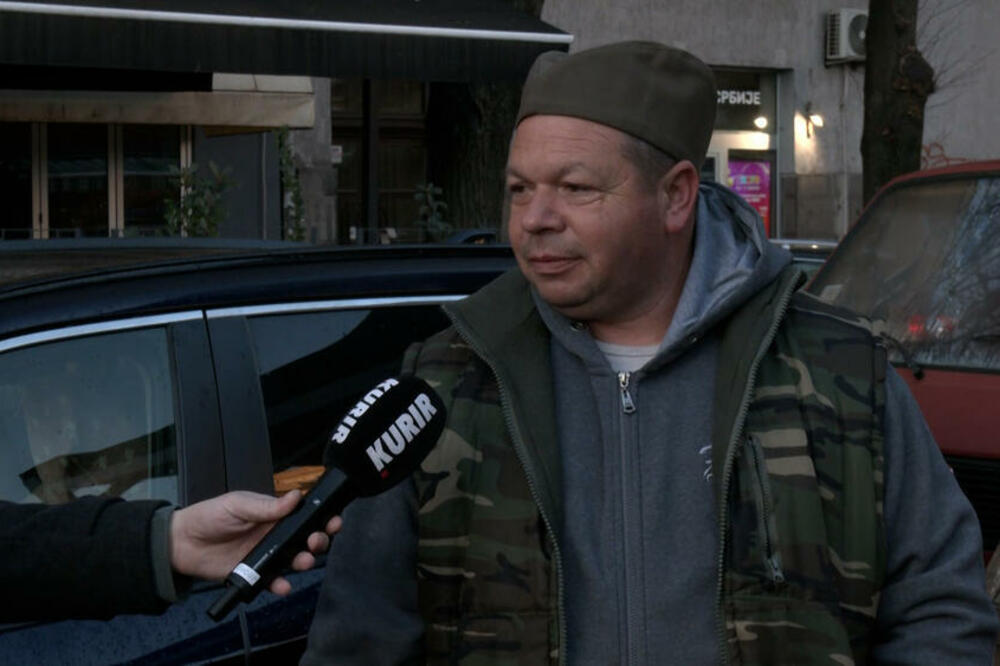 OVO SU CENE BADNJAKA I RIBE NA KALENIĆ PIJACI: Prodavac otkrio sve, evo koliko para vam je potrebno