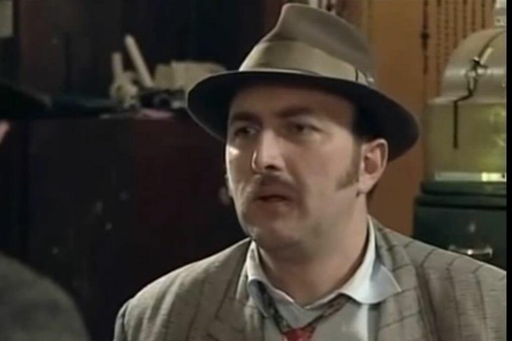 Čuveni Tika Špic skrhan bolom zbog smrti velikana: Bio mu je kao otac? Uspeo da izusti samo ovo...