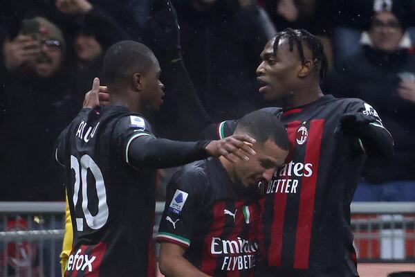 SUPERZVEZDA U HUMSKOJ: Fudbaler Milana došao da gleda meč Partizan - Vojvodina!