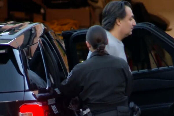 "NJEGOVA KRAĐA BILA JE TRAGIČNA": Evo šta SUDSKI SPISI otkrivaju o Brajanu Volšu, grdno je RAZOČARAO oca i PORODICU