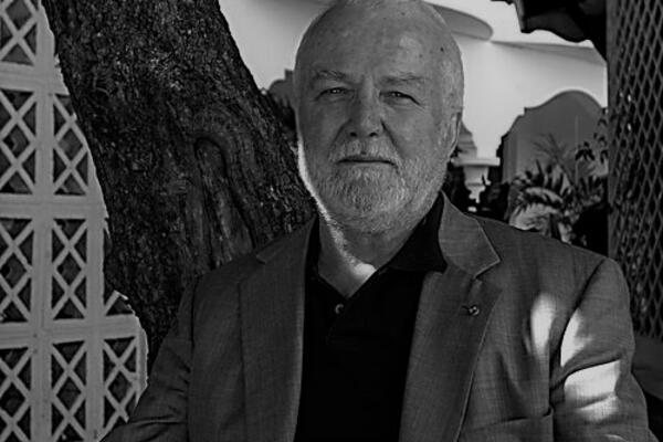 STRAŠNE VESTI: Preminuo Rasel Benks