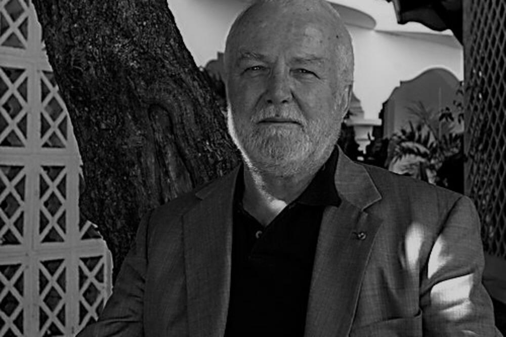 STRAŠNE VESTI: Preminuo Rasel Benks