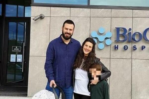 MARKO ROKVIĆ IZVEO ŽENU I NASLEDNICU IZ PORODILIŠTA: Ona se oglasila na MREŽAMA, pa emotivnom porukom RAZNEŽILA SVE