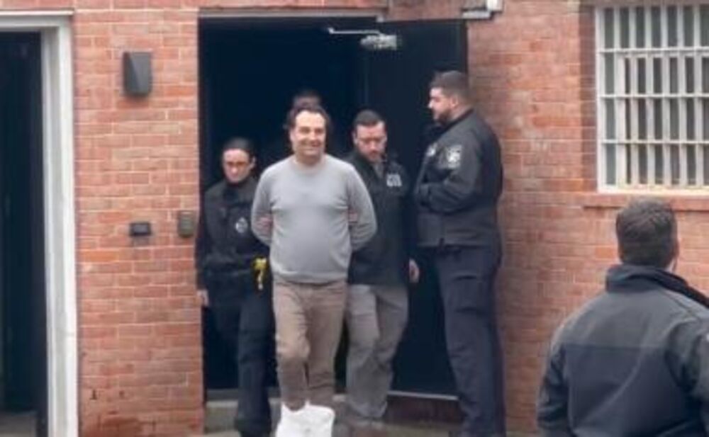 Hapšenje Brajana Volša