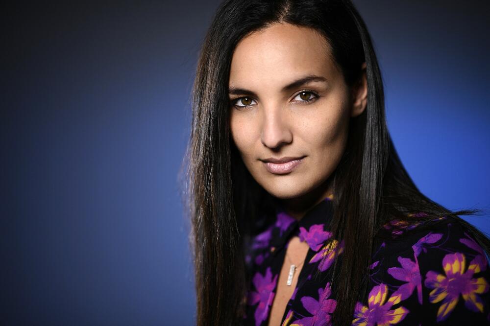 "ON ME VIDI KAO PAR GRUDI I ZADNJICU" Imala je 26, a on 72 godine! Predsednik FFF u centru teškog skandala (VIDEO)