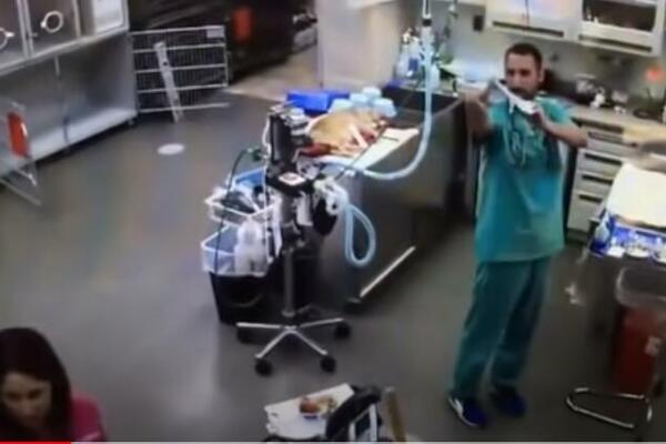 DOKTOR SE SPREMAO DA URADI 1 STVAR MEDICINSKOJ SESTRI: A onda je kamera snimila nešto što nije trebalo... (VIDEO)