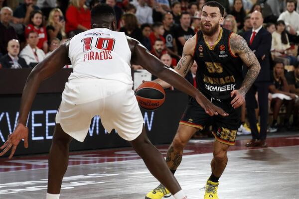 DŽEJMS "ZAPALIO" VATRU PRED MEČ SA ZVEZDOM: Delije će znati kako da ga dočekaju, evo šta je rekao o Kampacu!