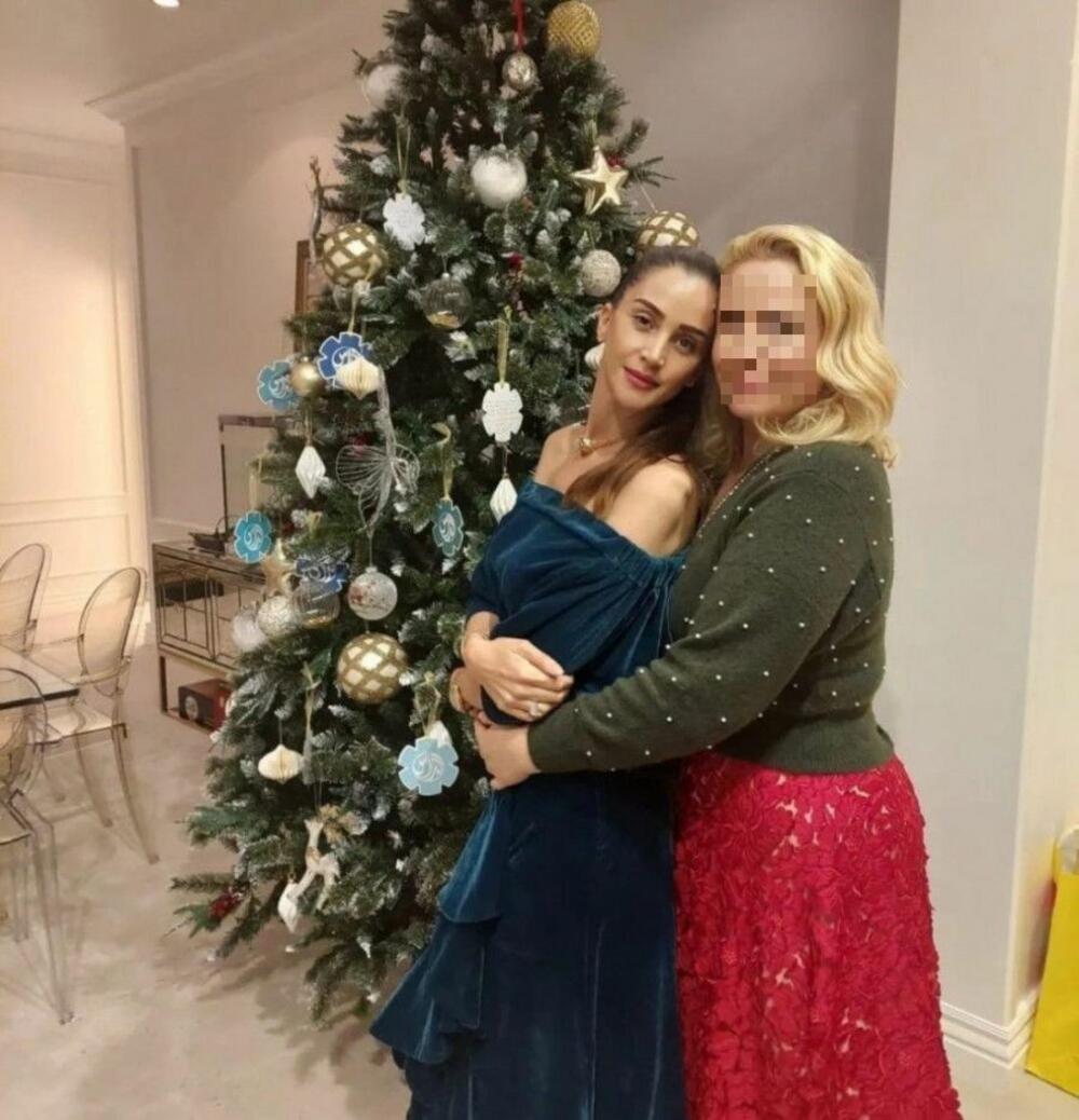 Pokazala izvajanu liniju