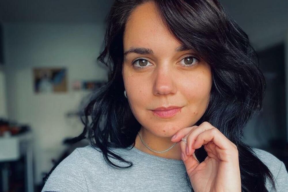 NIKAD NE BISTE POGODILE ČIME SE BAVI ANĐELA POPOVIĆ: Svi je znate kao GLUMICU, ovo će vas ŠOKIRATI