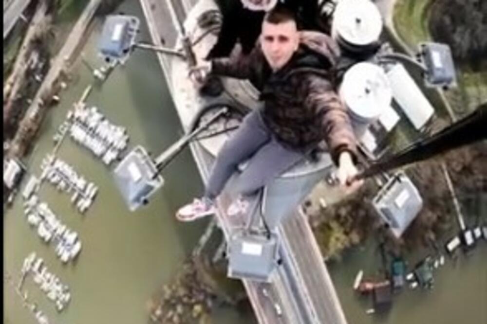 MLADIĆI FRAPIRALI BEOGRAĐANE, POGLEDAJTE SAMO GDE SU SE POPELI: Sve su SNIMILI, prizor LEDI krv u ŽILAMA! (VIDEO)