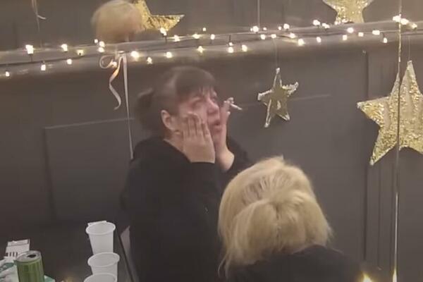 MILJANA DOŽIVELA NERVNI SLOM, UDARALA GLAVOM O ZID: Zorica pritrčala da POMOGNE, evo šta se desilo