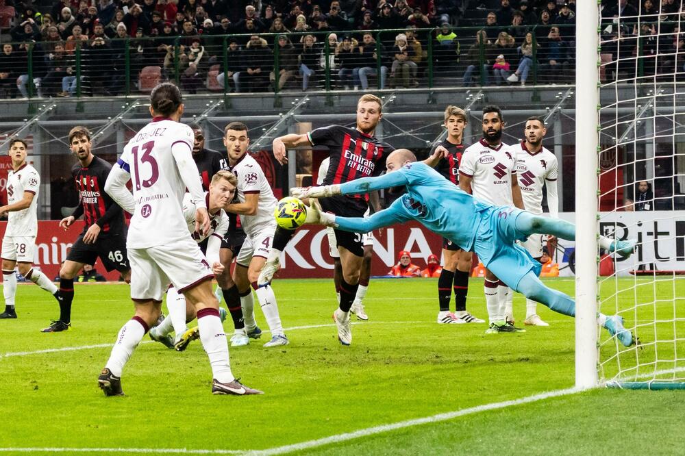 ITALIJANI ODUŠEVLJENI: "Čudovišna partija Vanje Milinković-Savića"