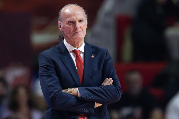 DUŠKO IVANOVIĆ OBRADOVAO NAVIJAČE: Plej crveno-belih na raspolaganju za Žalgiris!