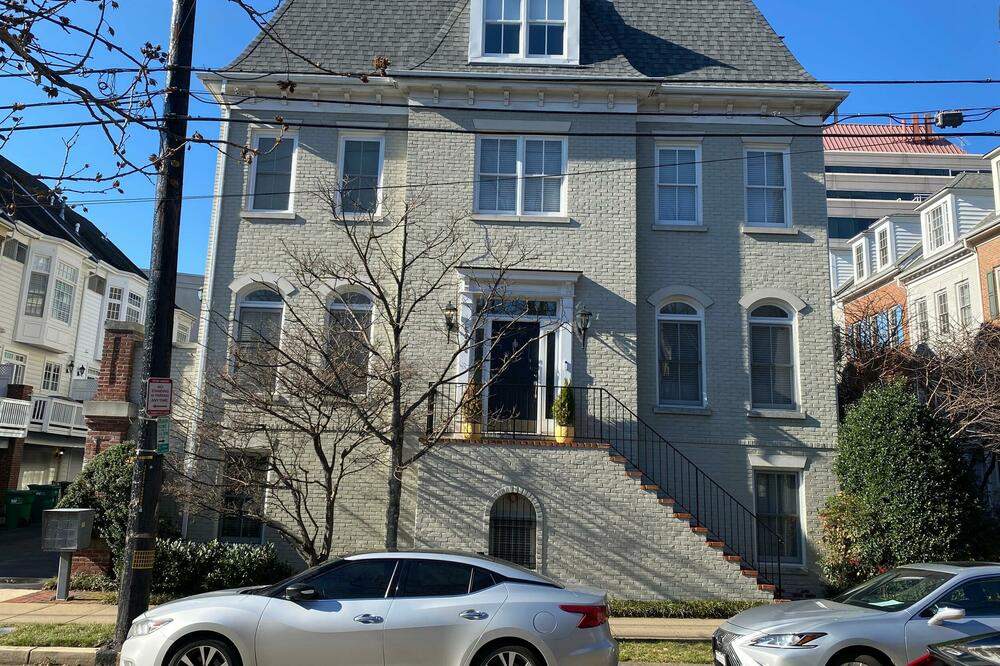 VOLŠOVI ŽIVELI U VELELEPNOJ VILI VREDNOJ MILION DOLARA: Ovde je Ana viđena POSLEDNJI PUT! (FOTO)