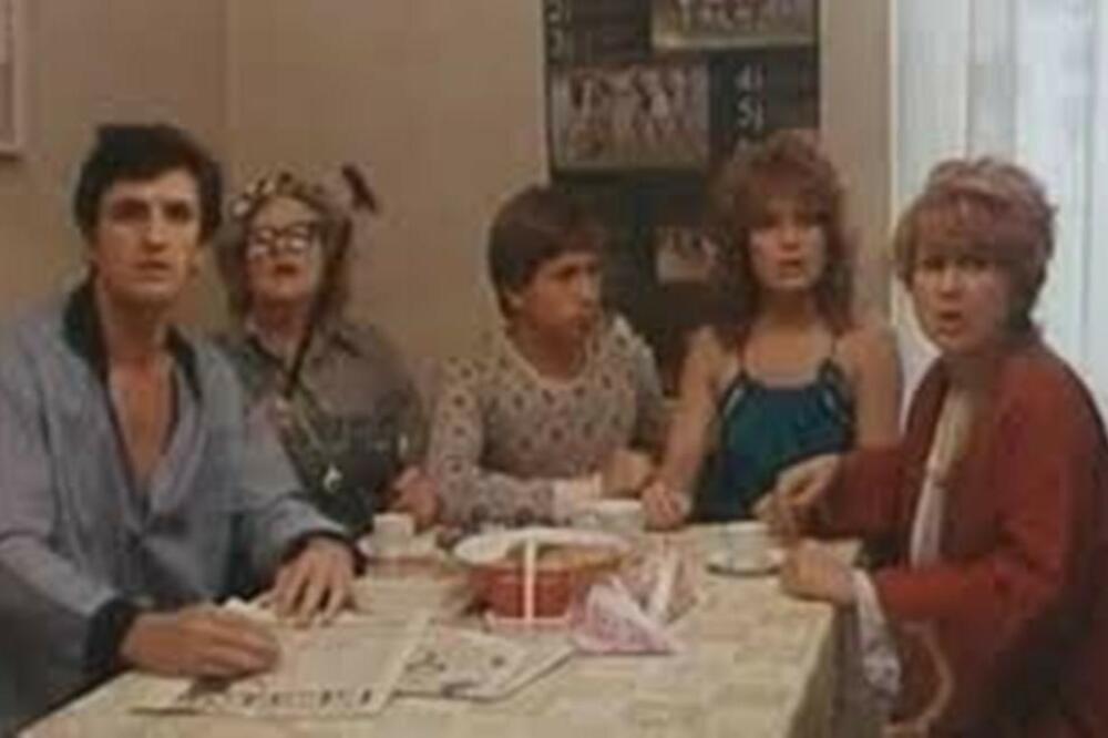 EVO KO JE STVARNO ŽIVEO U KUĆI PANTIĆA IZ "TESNE KOŽE": Otkrivena pozadina poznate adrese na Dorćolu (FOTO)