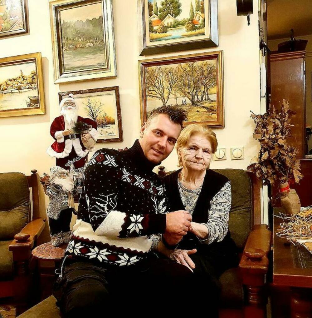 Milan Milošević sa majkom