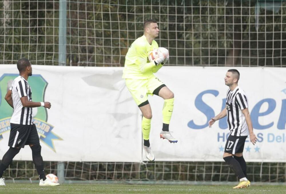 Milan Lukać na utakmici Partizana i Univerzitete