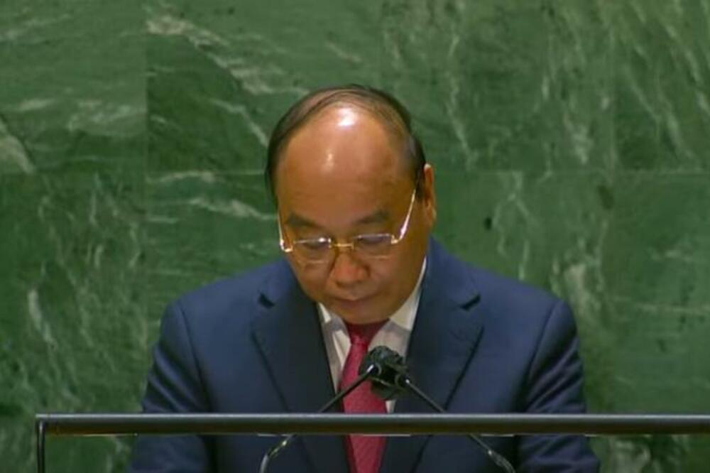 PREDSEDNIK VIJETNAMA PODNEO OSTAVKU!