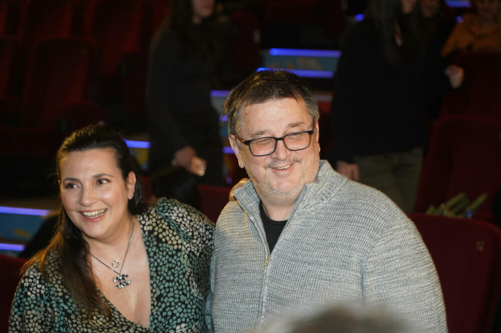 SINA MILICE MILŠE JE ŽARKO PRIHVATIO KAO ROĐENO DETE: Biološki otac je MISTERIJA, a evo kako izgleda LEPI MLADIĆ